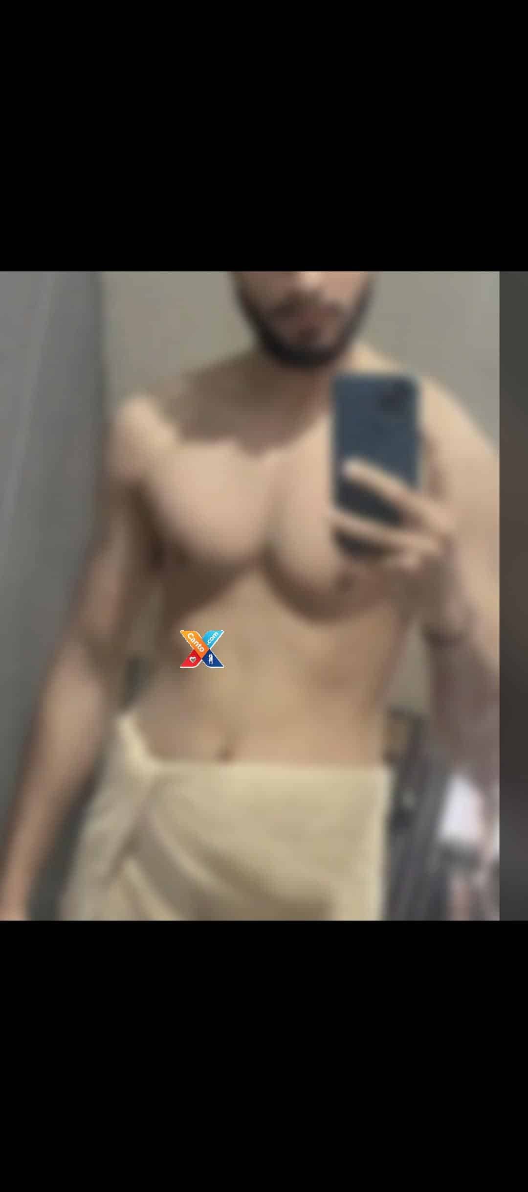 1000296712