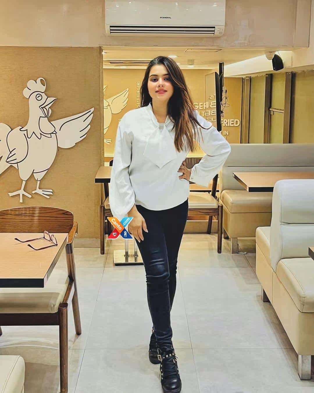 Call girls in karachi 03092298495